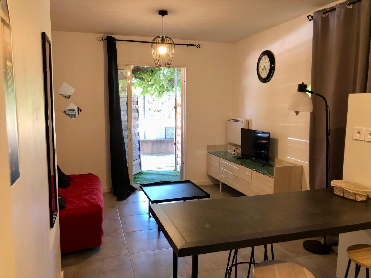 Studio Avec Exterieur Ombrage Saint-Marcel-lès-Valence Exterior foto