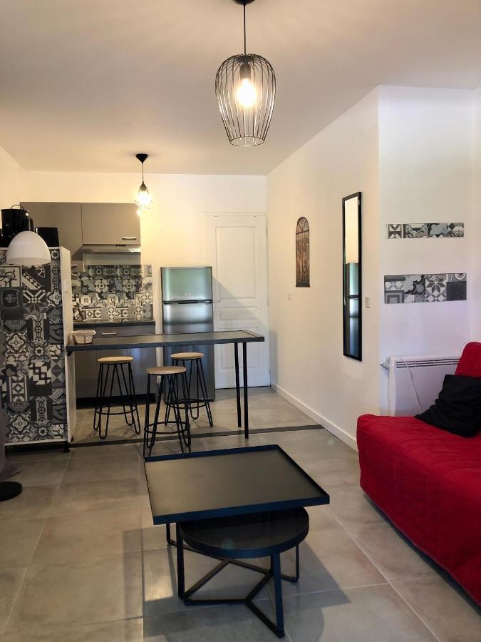 Studio Avec Exterieur Ombrage Saint-Marcel-lès-Valence Exterior foto